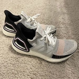 Adidas women’s ultra-boost, size 6, like new